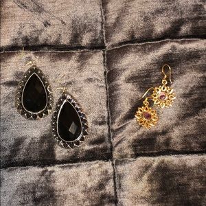 2 Pair Pierced Earrings